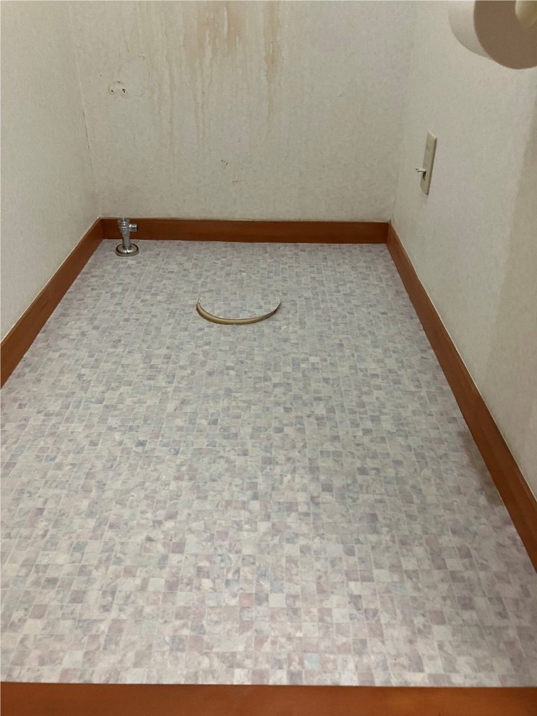 トイレ床張り替え写真