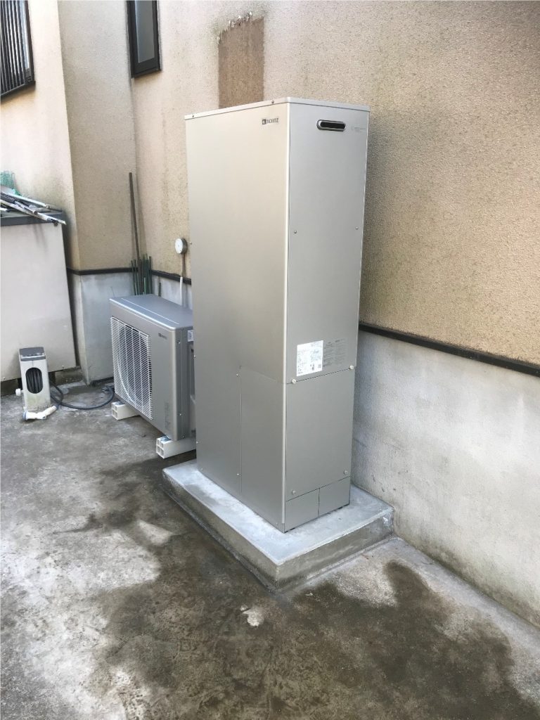 給湯器よりハイブリット給湯器交換後写真