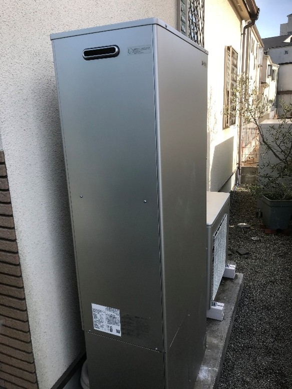 ハイブリット給湯器及びタンク部交換後写真